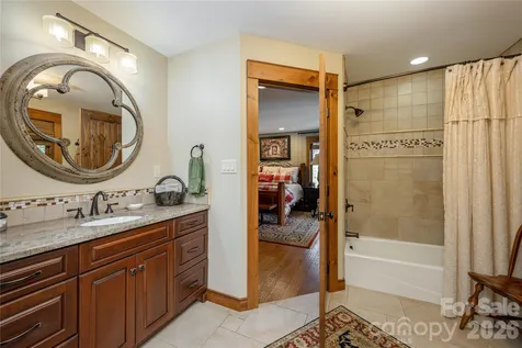 345 Prospect Drive Burnsville NC 28714