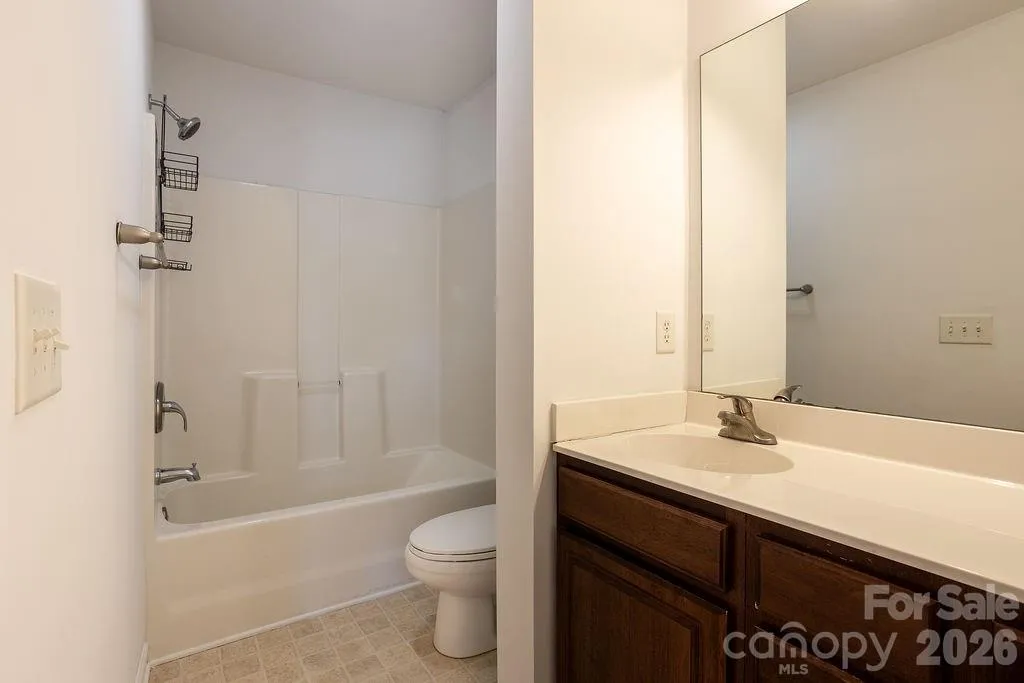 31 Amersham Lane Fletcher NC 28732