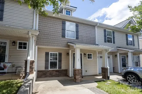 31 Amersham Lane Fletcher NC 28732