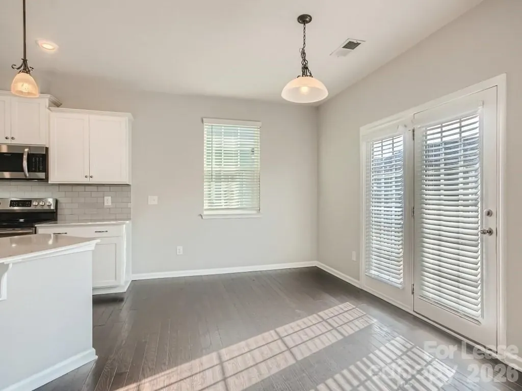 8123 Cornhill Avenue Charlotte NC 28277