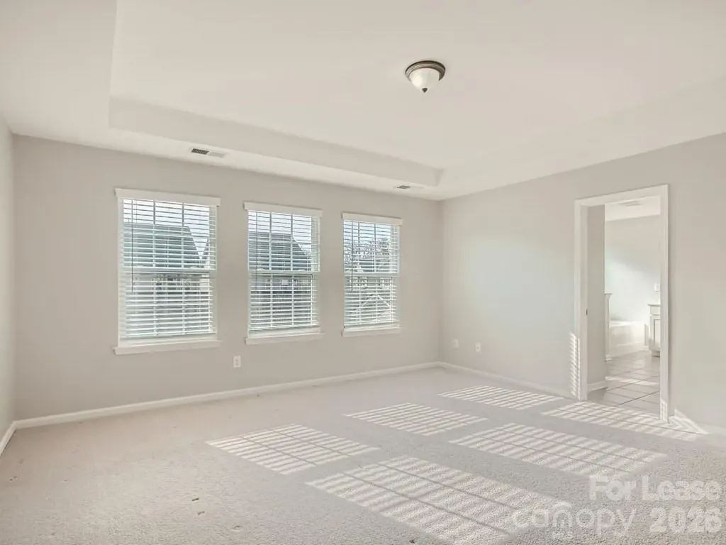 8123 Cornhill Avenue Charlotte NC 28277