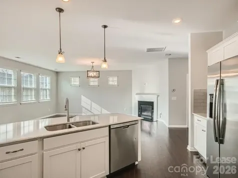 8123 Cornhill Avenue Charlotte NC 28277