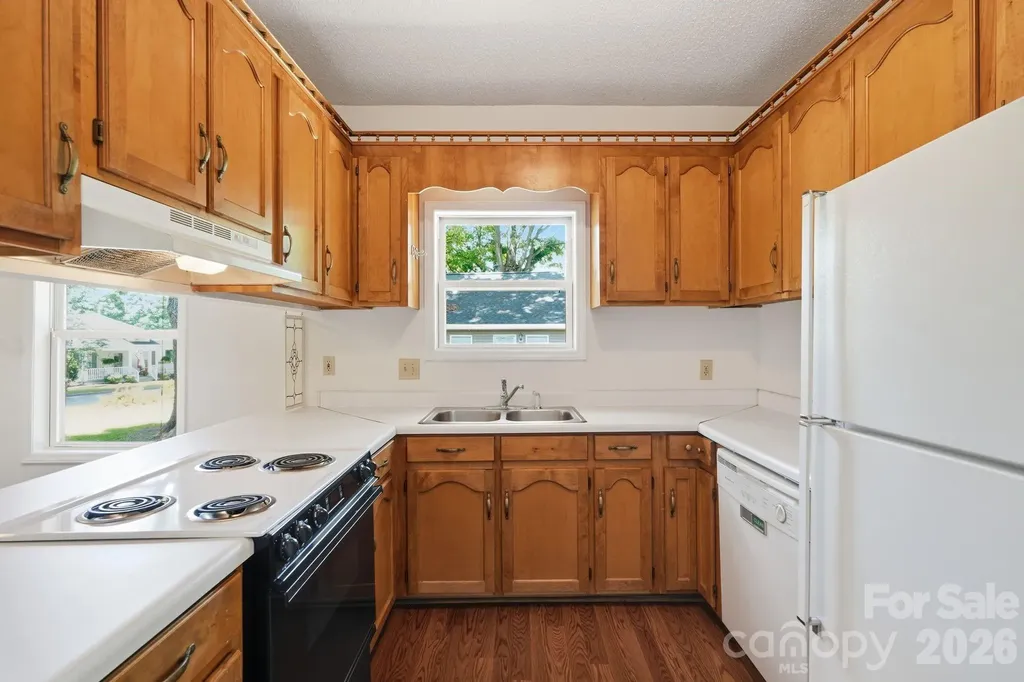 206 Sixth Street Belmont NC 28012