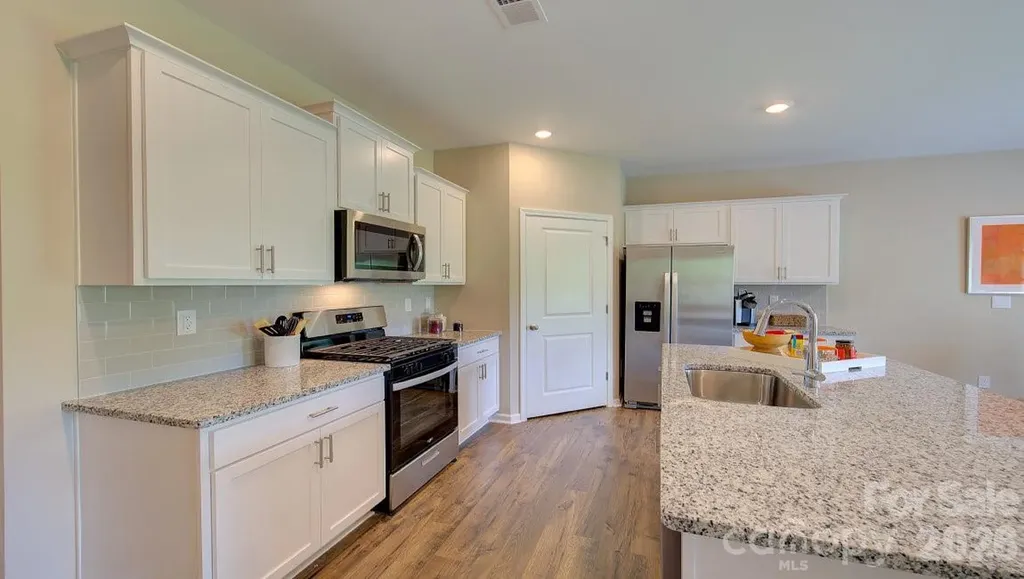 33 Bovine Branch Road Fletcher NC 28732