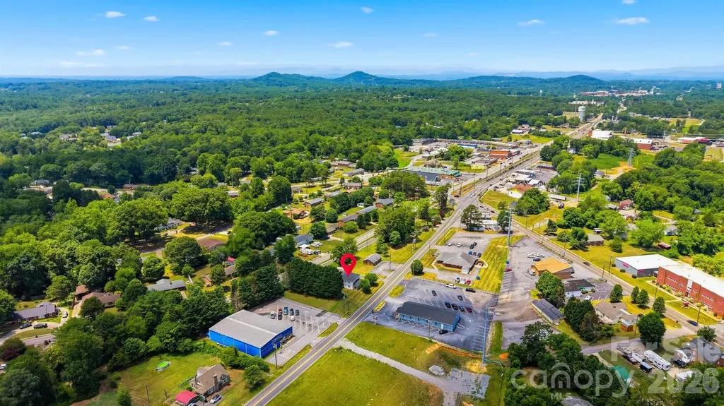 592 Main Street Hudson NC 28638