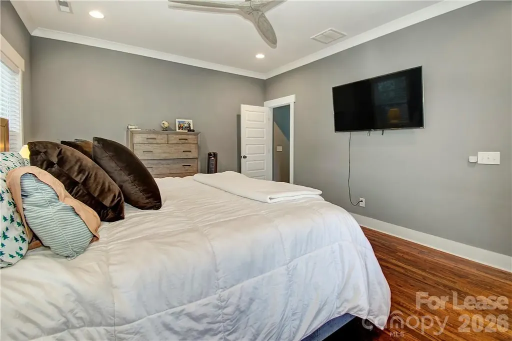 1416 Parkwood Avenue Charlotte NC 28205