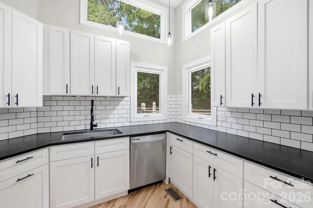 14612 Waterside Drive Charlotte NC 28278