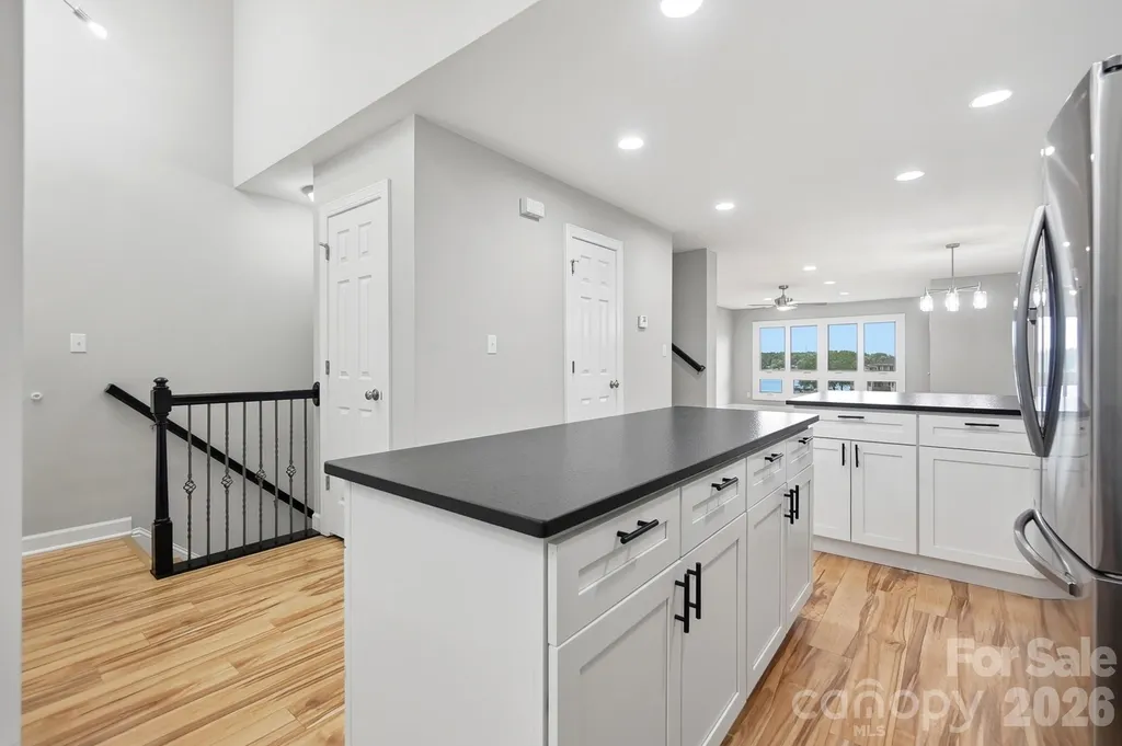 14612 Waterside Drive Charlotte NC 28278