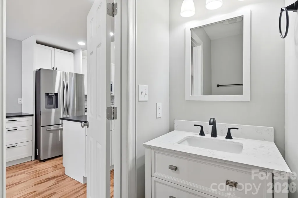 14612 Waterside Drive Charlotte NC 28278