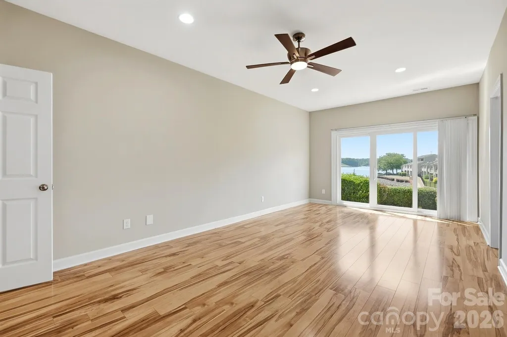 14612 Waterside Drive Charlotte NC 28278