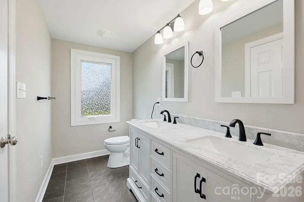 14612 Waterside Drive Charlotte NC 28278