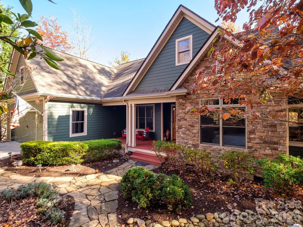 44 Gasga Court Brevard NC 28712