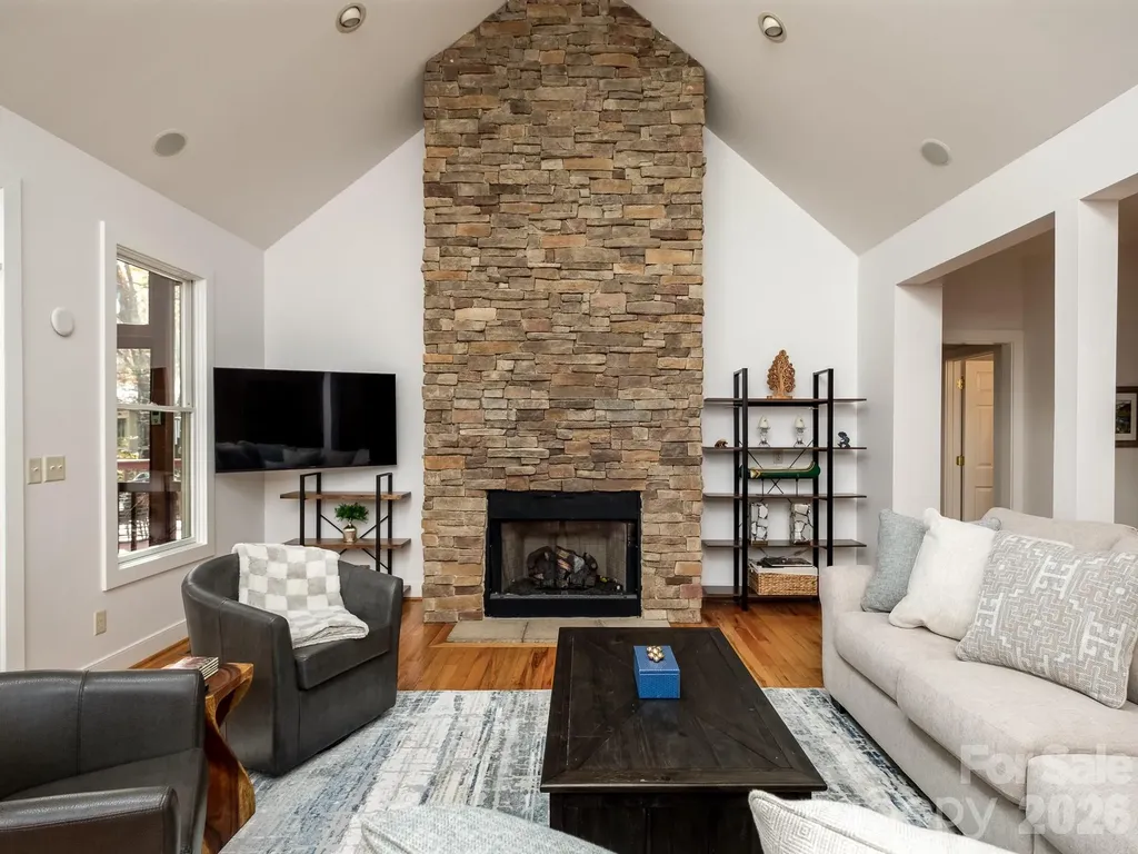 44 Gasga Court Brevard NC 28712
