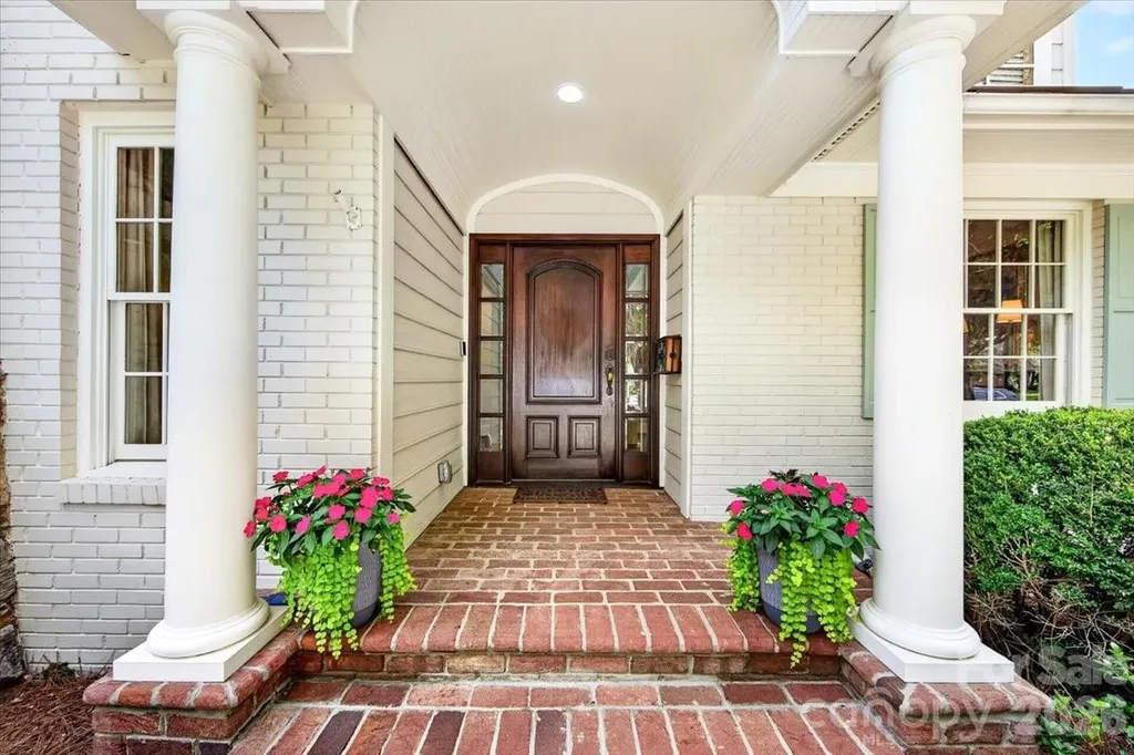 550 Manning Drive Charlotte NC 28209