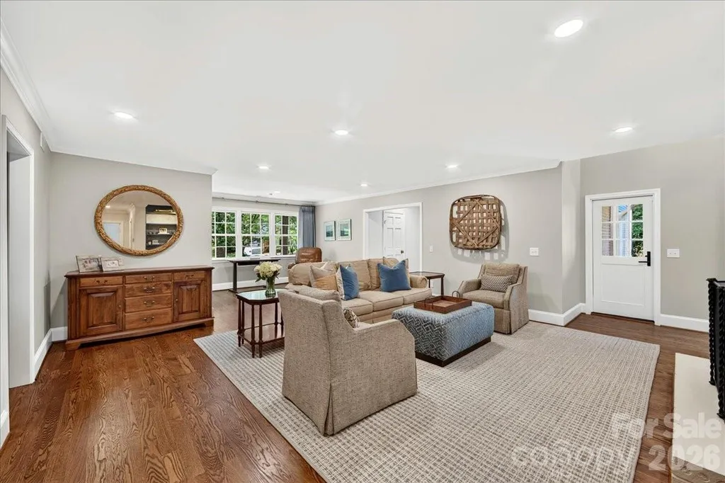 550 Manning Drive Charlotte NC 28209