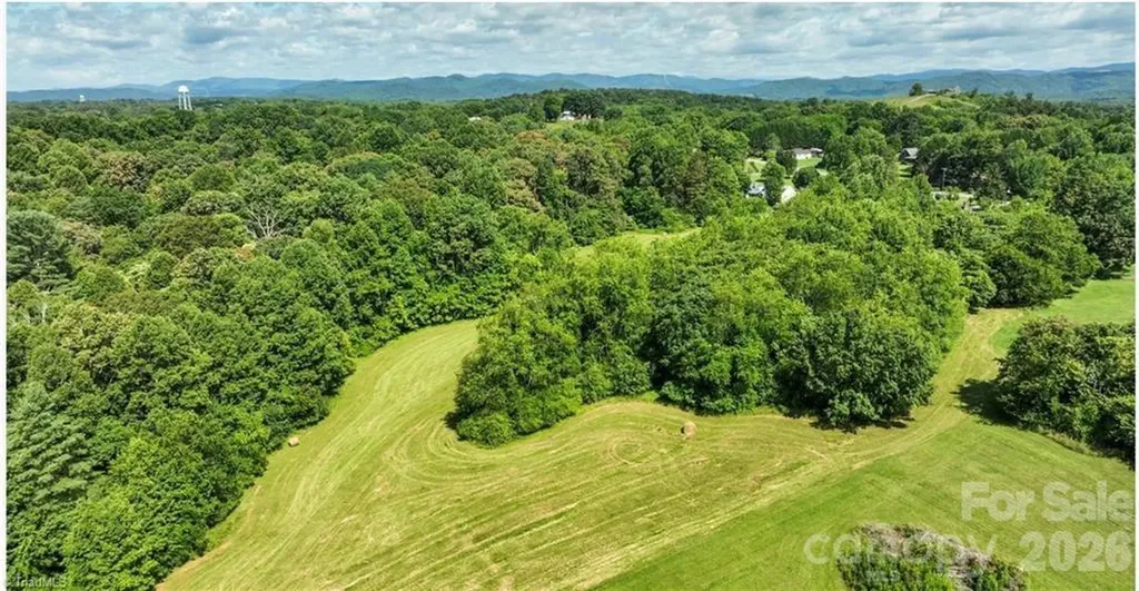 826 Suncrest Orchard Road North Wilkesboro NC 28659