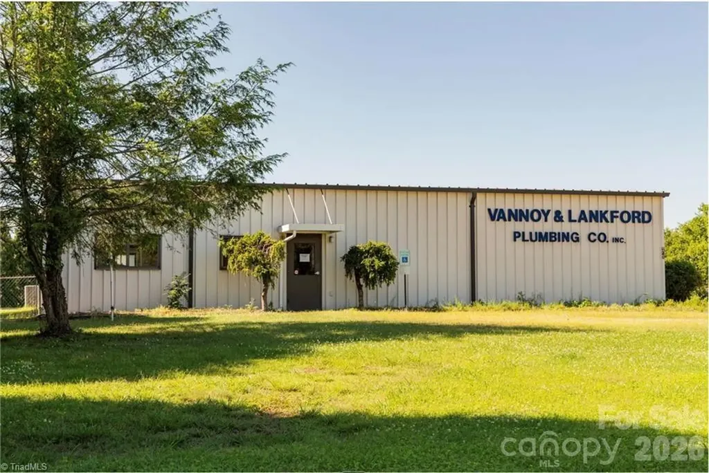 826 Suncrest Orchard Road North Wilkesboro NC 28659