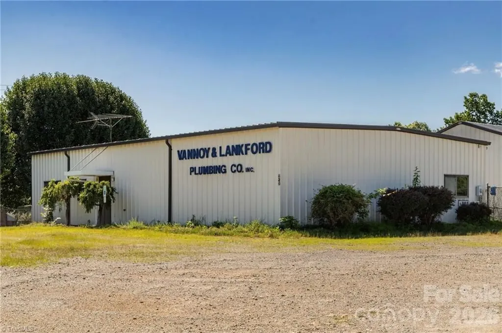 826 Suncrest Orchard Road North Wilkesboro NC 28659