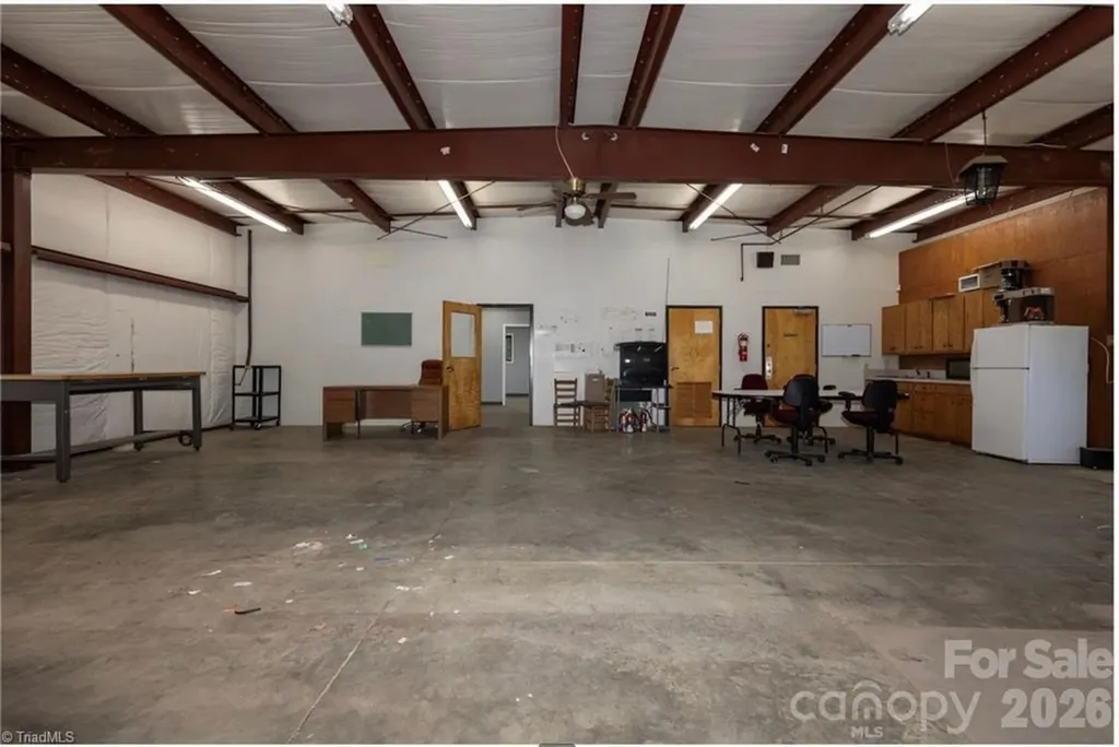 826 Suncrest Orchard Road North Wilkesboro NC 28659