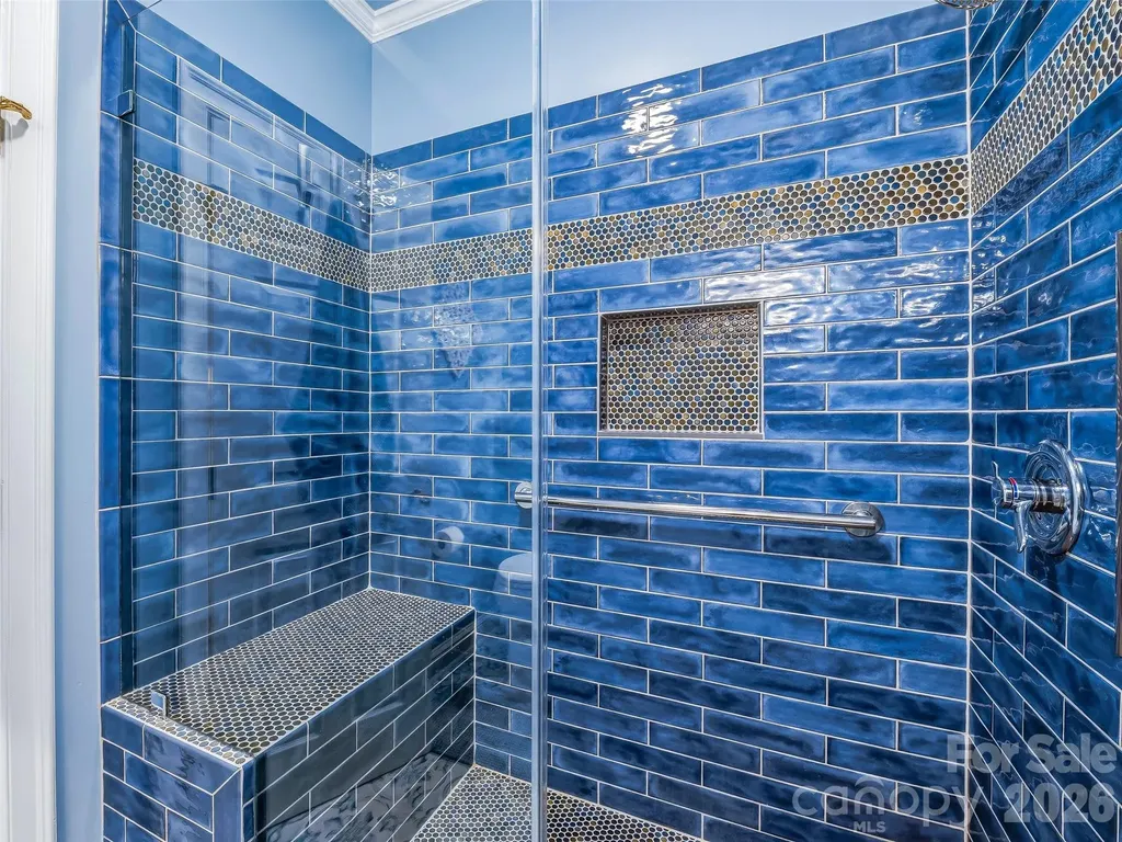 1005 Windsor Drive Asheville NC 28803