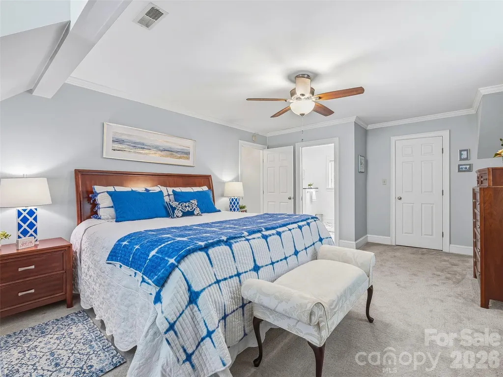 1005 Windsor Drive Asheville NC 28803