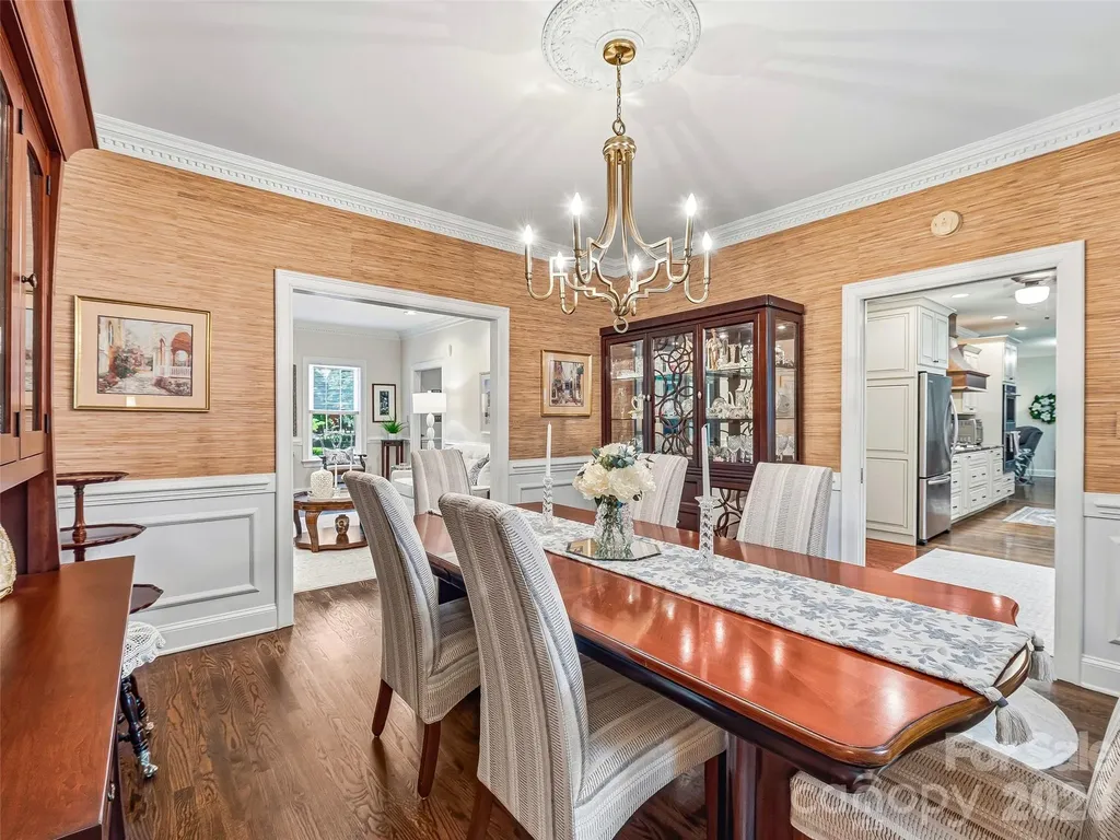 1005 Windsor Drive Asheville NC 28803