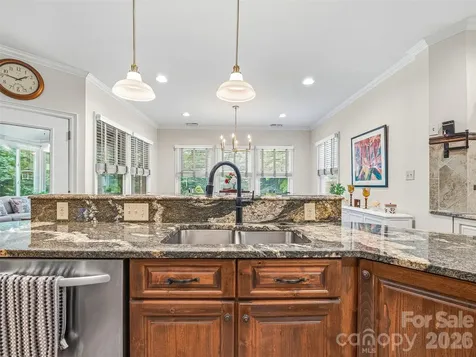1005 Windsor Drive Asheville NC 28803
