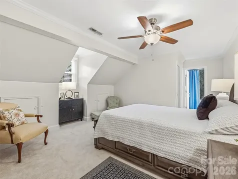 1005 Windsor Drive Asheville NC 28803