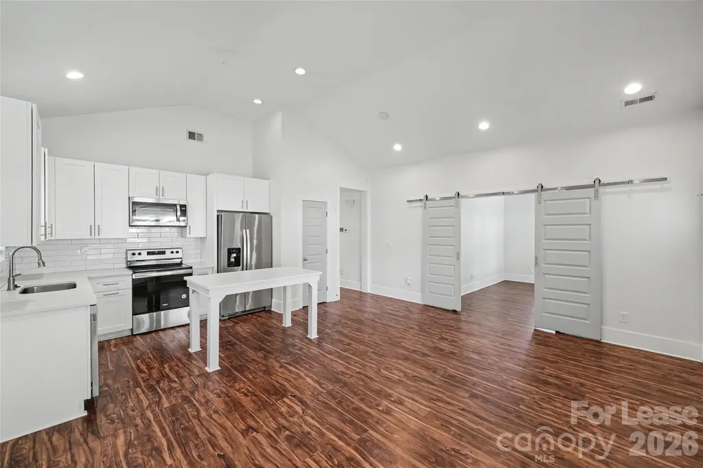 1220 Fairmont Street Charlotte NC 28216