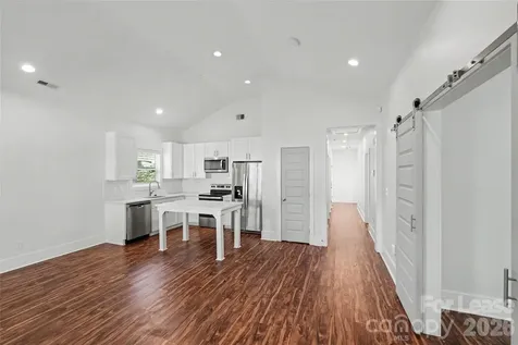 1220 Fairmont Street Charlotte NC 28216