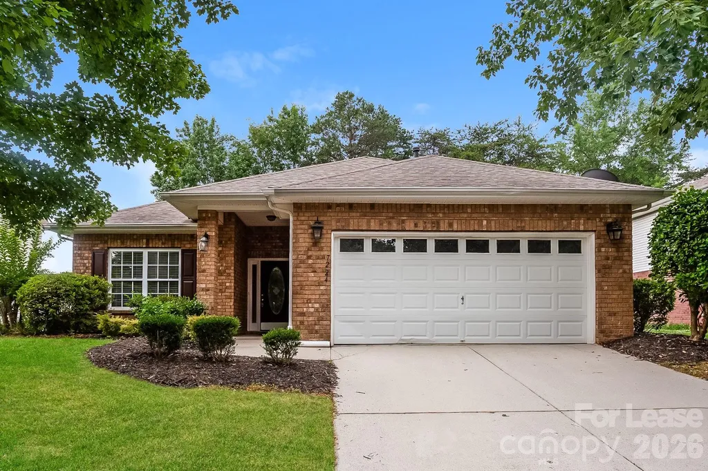 7224 Caley Lane Denver NC 28037