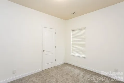 7224 Caley Lane Denver NC 28037
