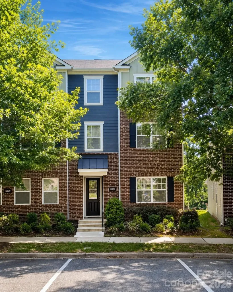 16716 Summers Walk Boulevard Davidson NC 28036