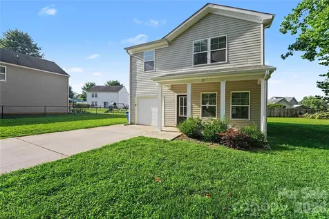213 Wolf Creek Lane Statesville NC 28625