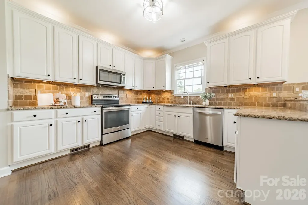 151 Turnberry Lane Mooresville NC 28117