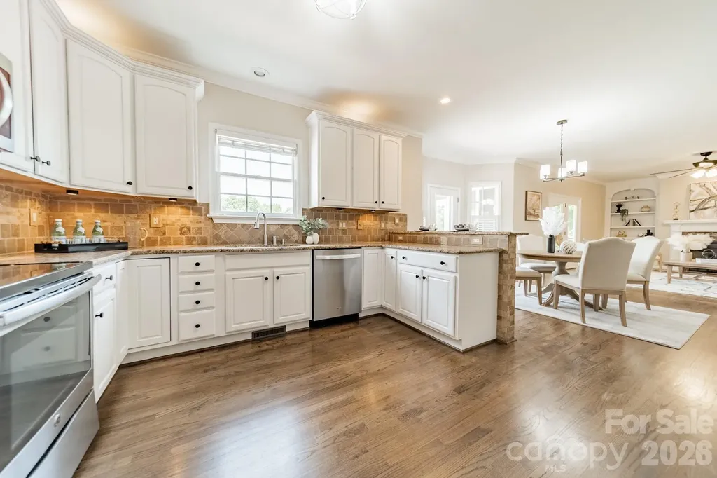 151 Turnberry Lane Mooresville NC 28117