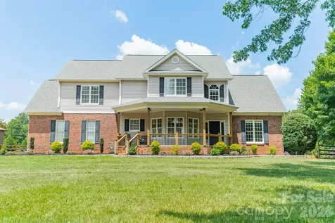 151 Turnberry Lane Mooresville NC 28117