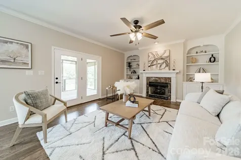 151 Turnberry Lane Mooresville NC 28117