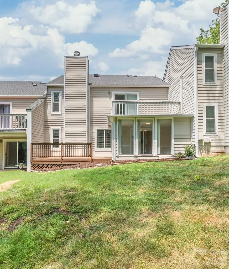 8410 Cricket Lake Drive Charlotte NC 28277