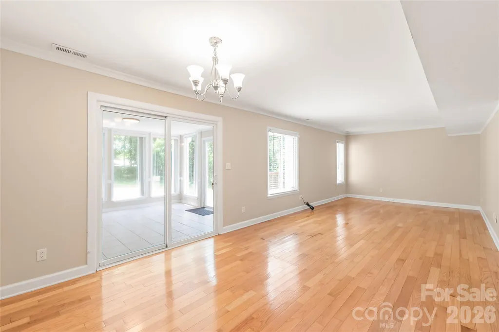 8410 Cricket Lake Drive Charlotte NC 28277