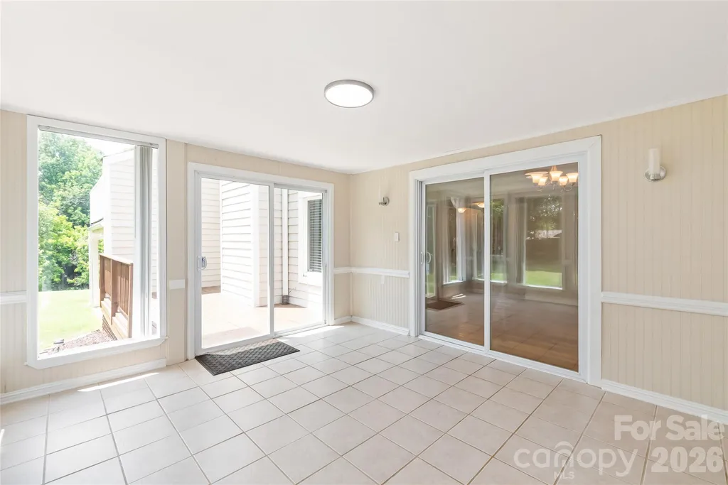 8410 Cricket Lake Drive Charlotte NC 28277
