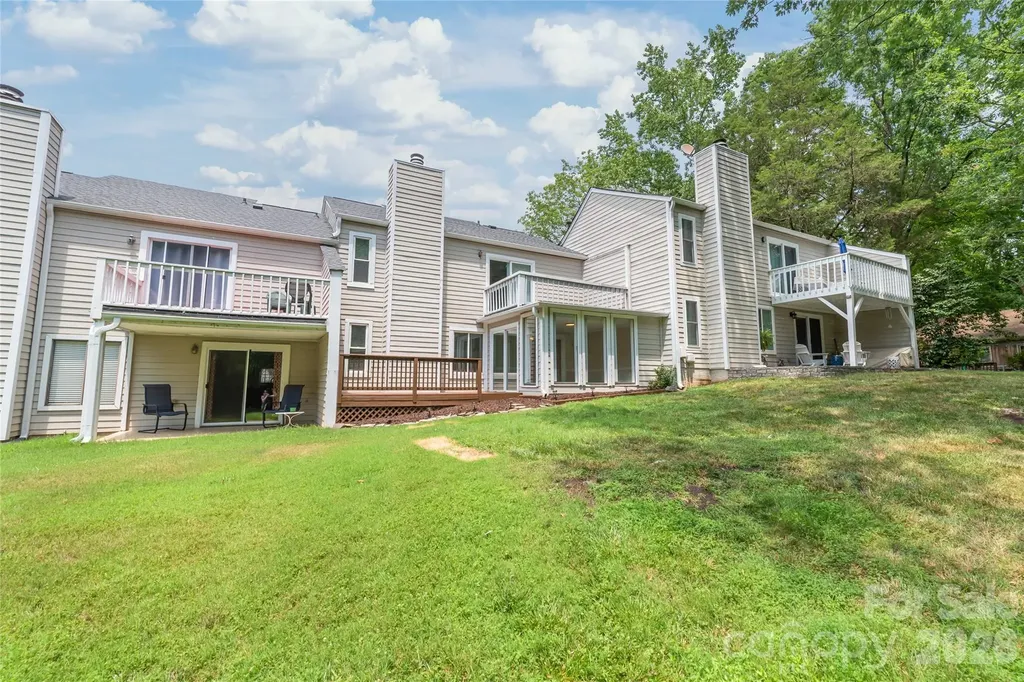 8410 Cricket Lake Drive Charlotte NC 28277