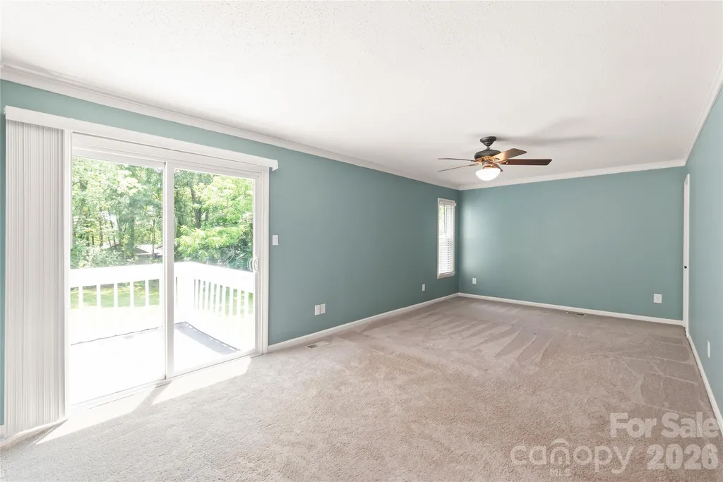 8410 Cricket Lake Drive Charlotte NC 28277