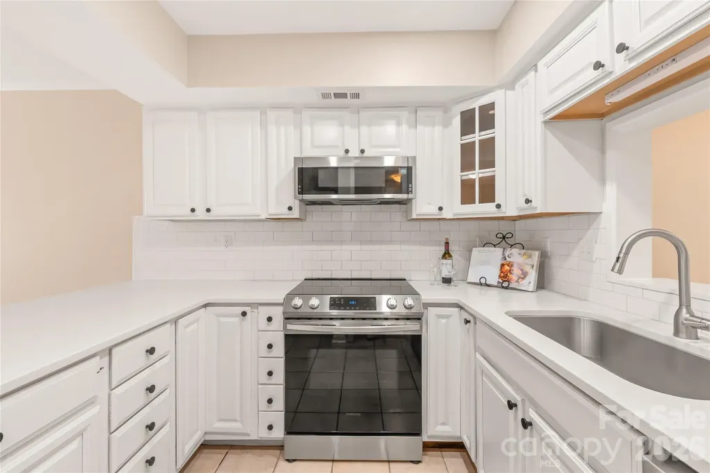8410 Cricket Lake Drive Charlotte NC 28277