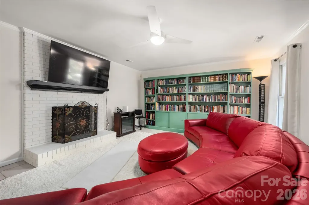9112 Winter Moss Court Charlotte NC 28227