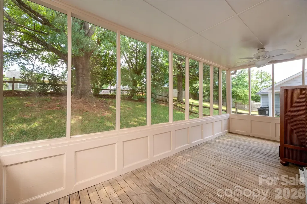 9112 Winter Moss Court Charlotte NC 28227