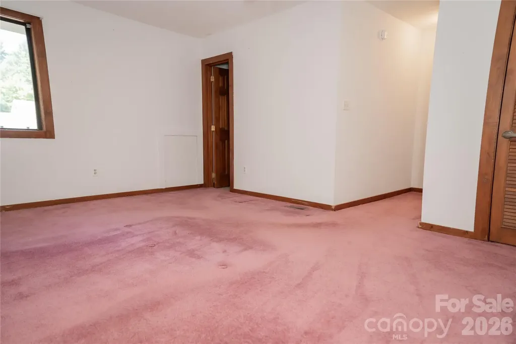 100 Willow Run Drive Gastonia NC 28056