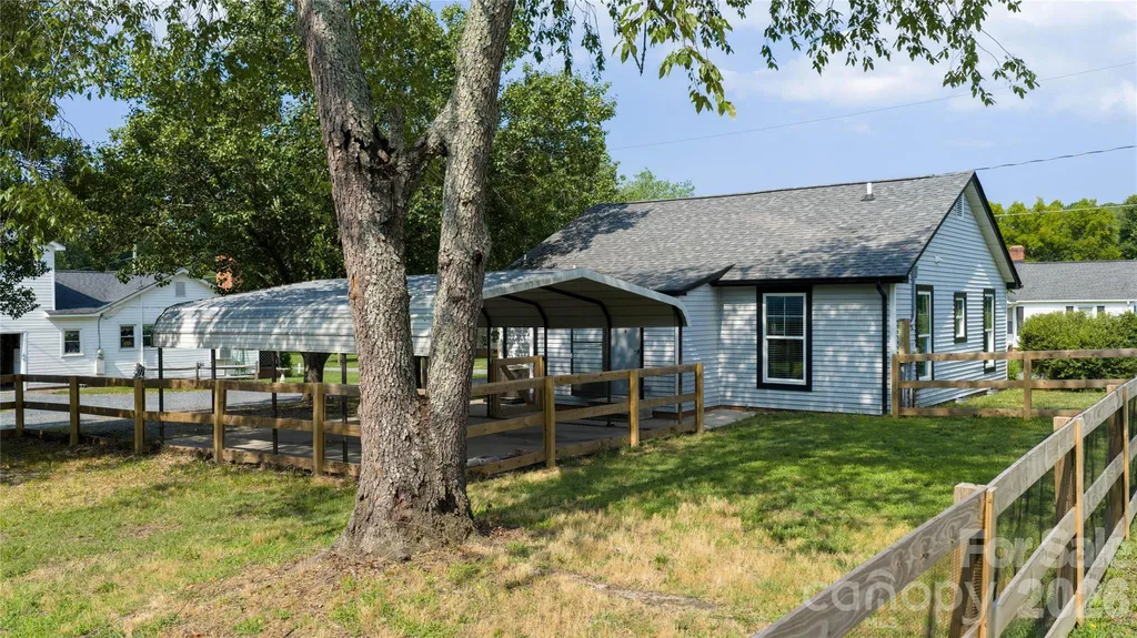 512 Florence Avenue Kannapolis NC 28083