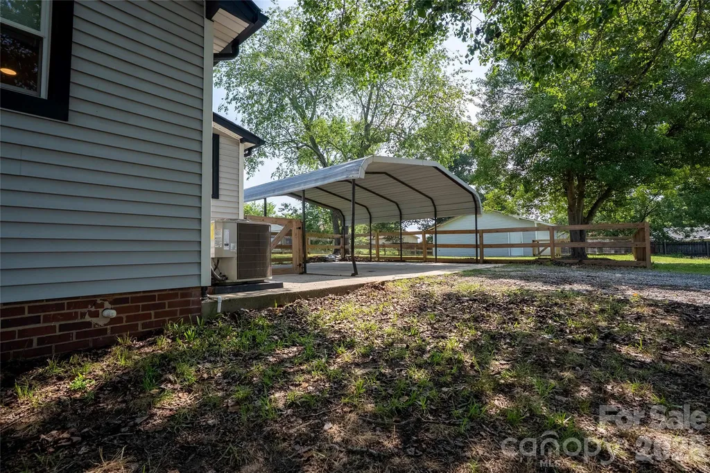 512 Florence Avenue Kannapolis NC 28083