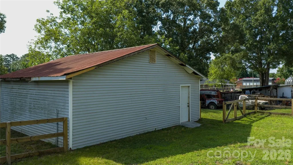 512 Florence Avenue Kannapolis NC 28083